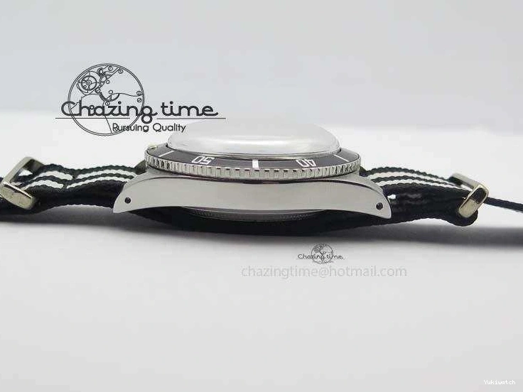 200m 660ft A2836 Nylon On Black Submariner Dial Vintage SS Strap Date No 0123